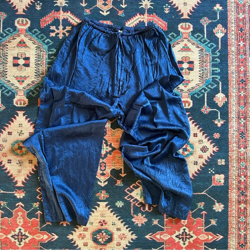 Victoria's Secret Silk Pajamas - Picture 8 of 9